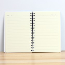 Notitieboek, dagboek, schetsboek: geel
